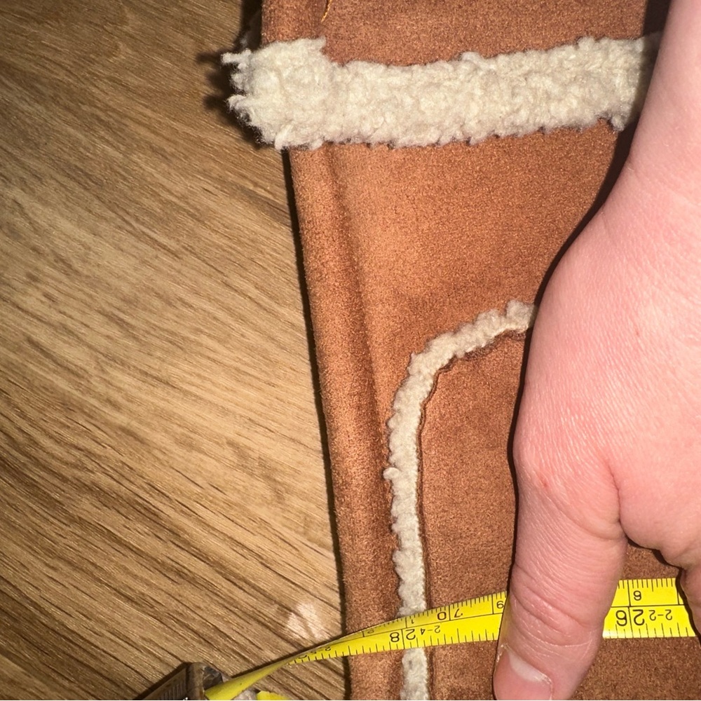 Fjall Brown Vest - Picture 6 of 6